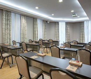 Salón Rabel  Vincci Selección Posada del Patio 5* Málaga