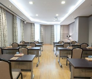 Salón Rabel  Vincci Selección Posada del Patio 5* Málaga